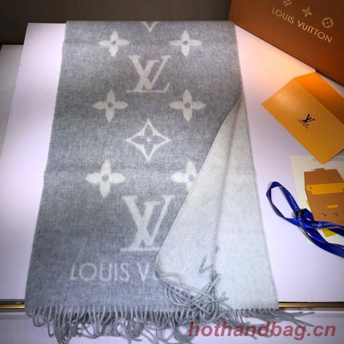 Louis Vuitton Scarf LV00039